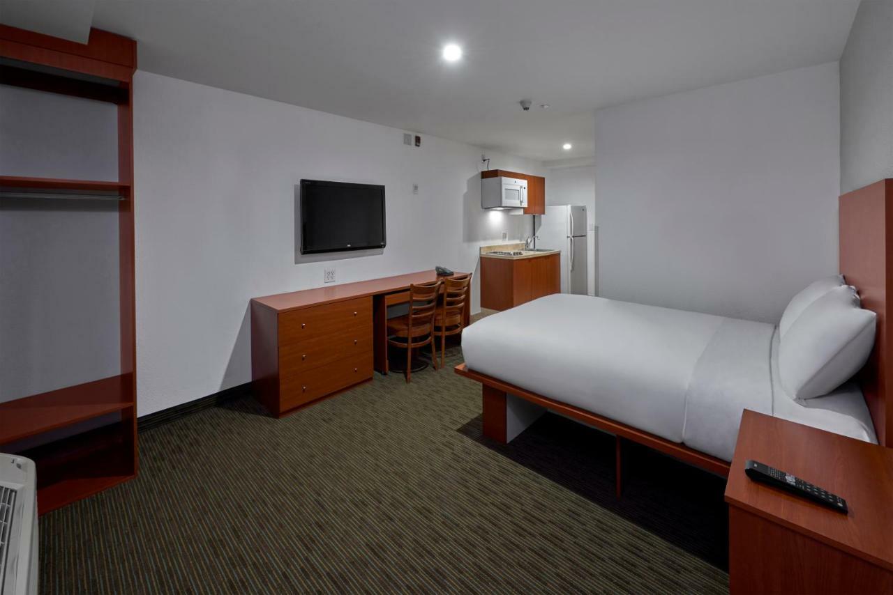 Extended Suites Monterrey Aeropuerto Apodaca Exterior photo